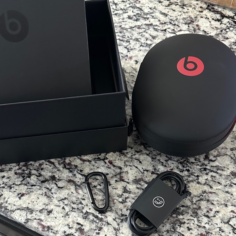 Beats Black and Red Headphone accessories and Case